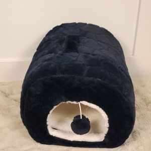 Cat Navy Fur Hideout Hut With Ball